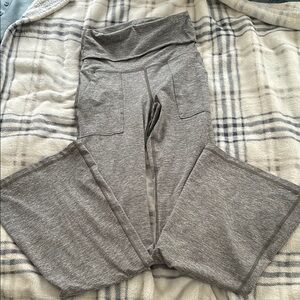 Aerie offline Gray women’s  Flared leggings  high waist